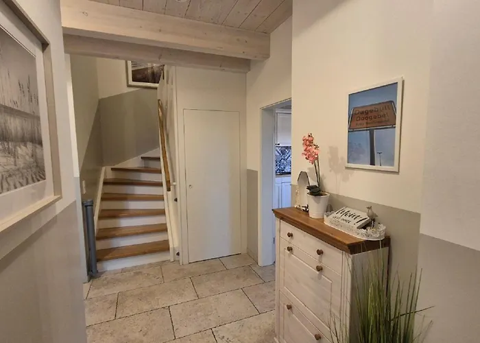 Semesterbostad Marga Sophie *